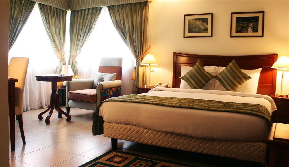 Three Arms Hotel Lagos Exterior foto