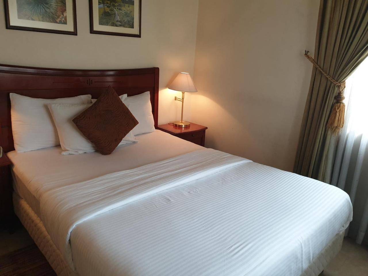 Three Arms Hotel Lagos Exterior foto